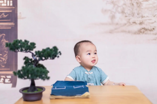 天长宝宝眼屎多是什么原因